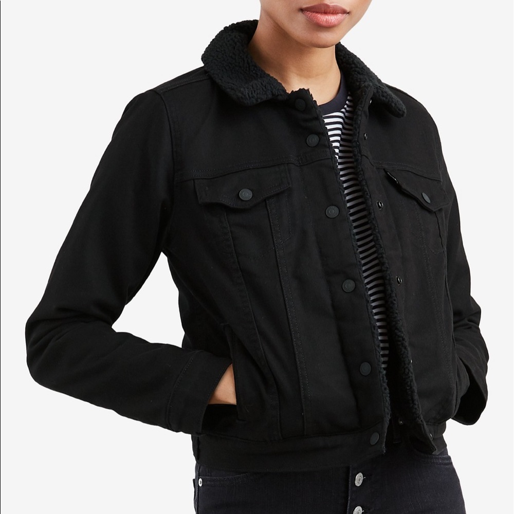 Levi’s Corduroy & Sherpa Trucker Jacket